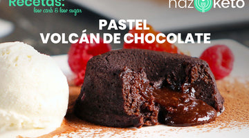 Recette: Volcan au chocolat Keto, sans sucre et à faible teneur en glucides.